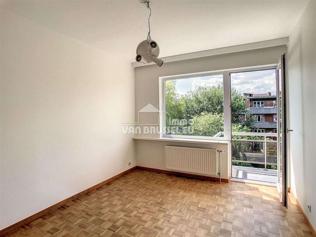 Image 7 : Appartement à 1200 WOLUWE-SAINT-LAMBERT (Belgique) - Prix 1.270 €