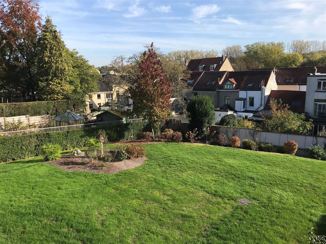 Image 9 : Appartement à 1200 WOLUWE-SAINT-LAMBERT (Belgique) - Prix 1.800 €