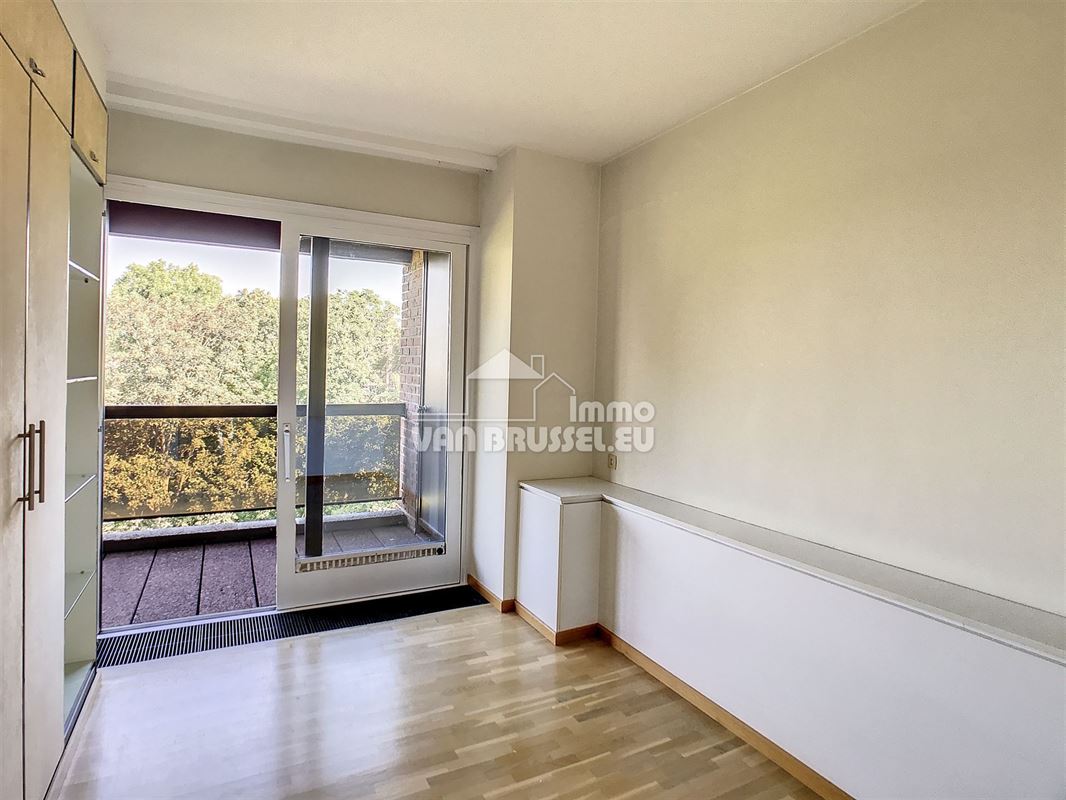 Image 9 : Appartement à 1180 UCCLE (Belgique) - Prix 485.000 €