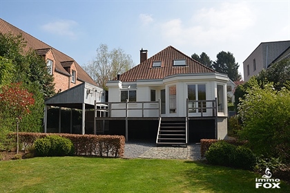 House IN 1410 WATERLOO (Belgium) - Price 