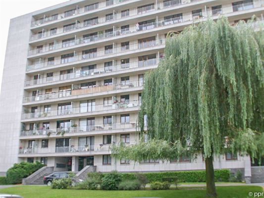 APPARTEMENT de ± 85m² - 2 Chambres - Cuisine semi-équipée - Lumineux -Vue dégagée avant et arrière - Cave et Garage