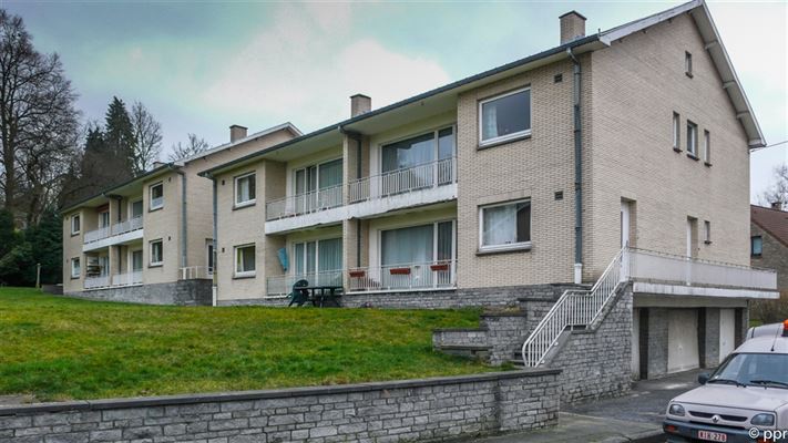 ENSEMBLE IMMOBILIER DE RAPPORT comprenant 12 Appartements - Caves - Garages et Jardins - rapport locatif de ±  5.558,00-euros/m