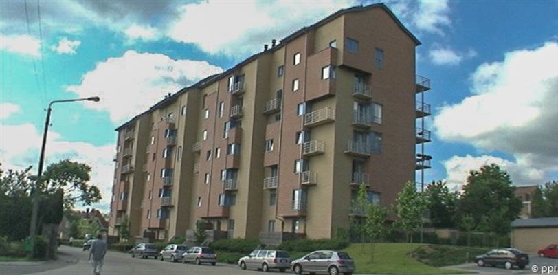 APPARTEMENT ± 85 m² - 2 Chambres - Séjour - Cuisine Buanderie - Salle de bain - Terrasse (S-O) - Cave et Emplacement parking