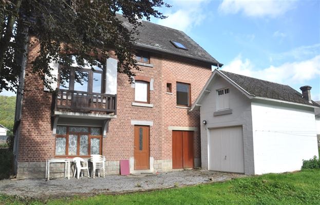 MAISON à moderniser 3 Ch. + bur. avec Living - Sdb + Salle d’eau - Caves - Garage en dépendance et Jardin sur ± 11 ares 35 ca