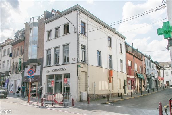 APPARTEMENT DUPLEX ± 105 m² avec 1 grande Chambre + Bur. - Cuisine super-équipée - Séjour - Sdb - Ambiance loft  en centre-ville