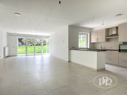 REZ-DE-JARDIN NEUF ± 107 m² - 2 Ch. - Séjour ± 52 m² avec Cuisine USA - Buanderie - Sdd - Terrasse ± 20 m² et Jardin S/O