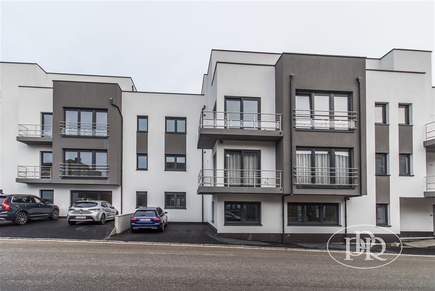 *** LOUÉ *** NEUF avec Parking, Cave & Jardin commun