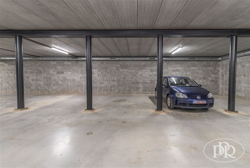 *** LOUÉ *** NEUF avec Parking, Cave & Jardin commun