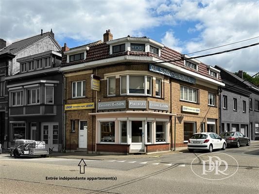 IMMEUBLE COMMERCIAL de ± 310 m² composé d’un RDC commercial de ± 110 m² + un appartement duplex de ± 176 m²