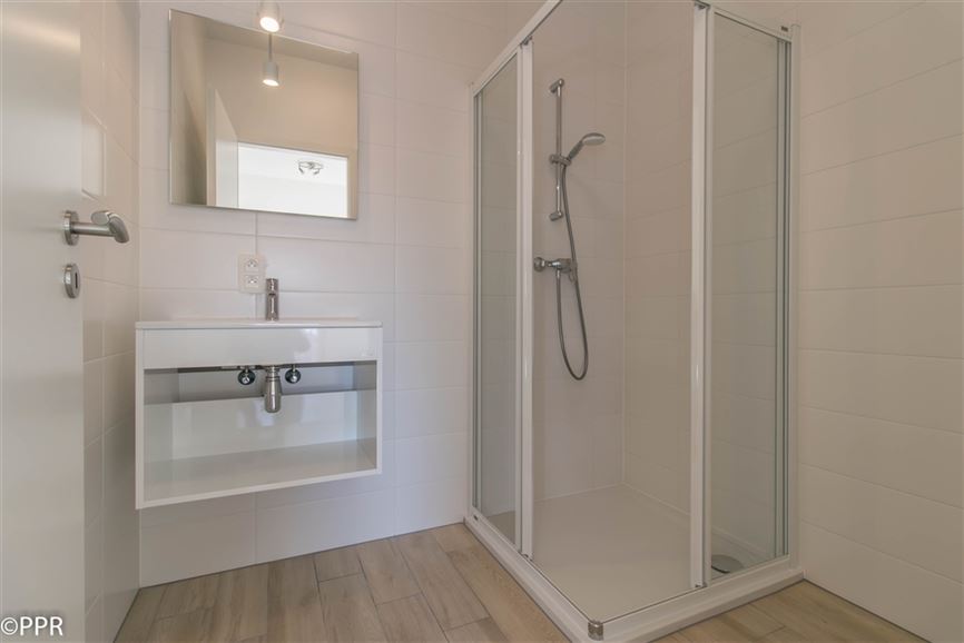 *** LOUÉ *** NEUF - Courbevoie - Parking privatif