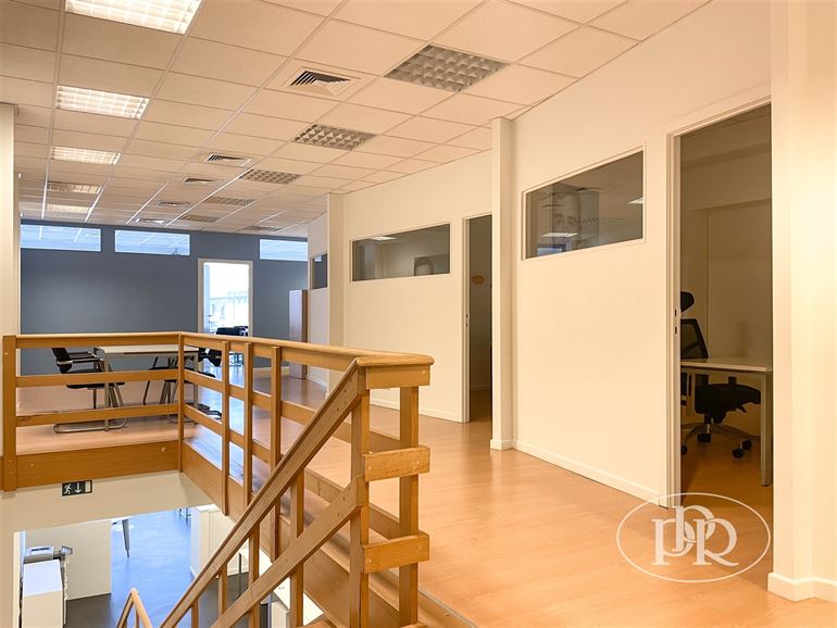 Emplacement d'exception + Poss. Parking privatif