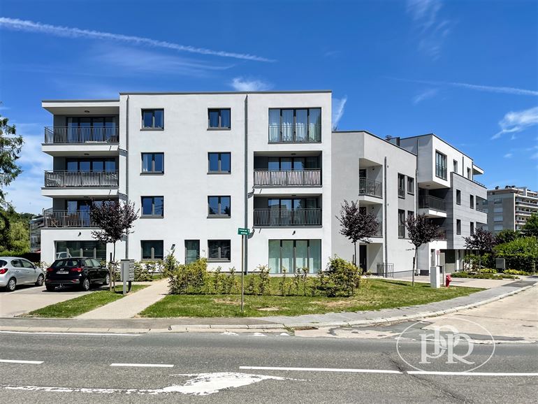 Parking intérieur - Proche du centre-ville