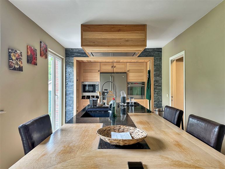 3 ch, Garage, Caves, Grand Jardin SO