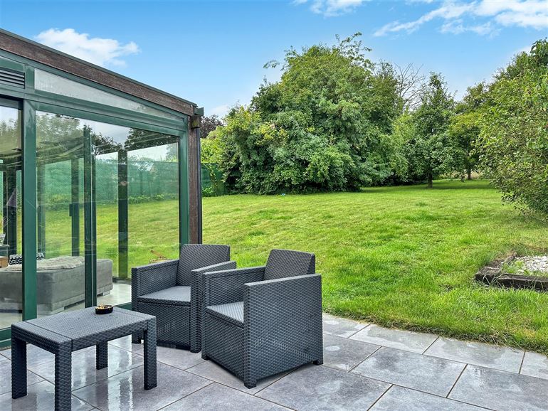 3 ch, Garage, Caves, Grand Jardin SO