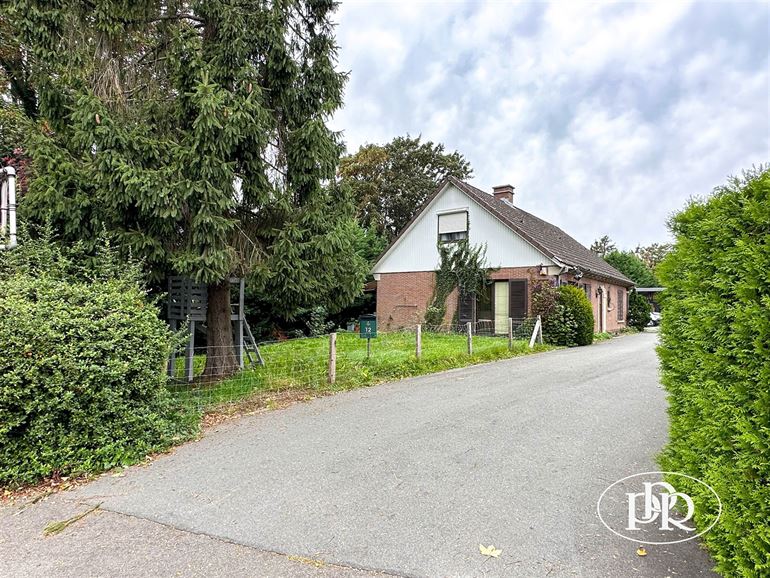 Emplacement d'exception + possibilité aménagement parking