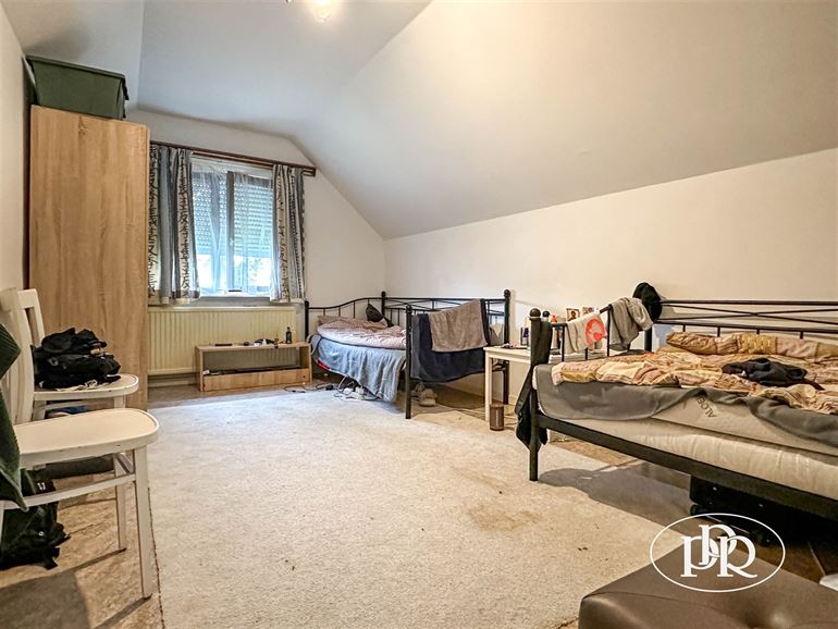 Emplacement d'exception + possibilité aménagement parking