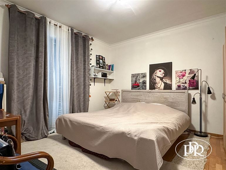 Emplacement d'exception + possibilité aménagement parking