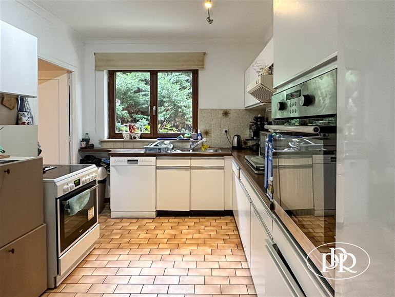 Emplacement d'exception + possibilité aménagement parking