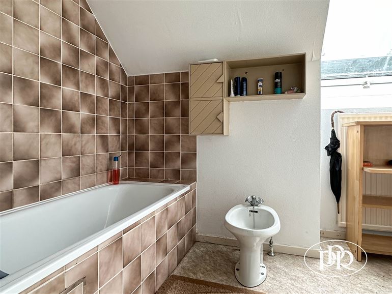 Emplacement d'exception + possibilité aménagement parking