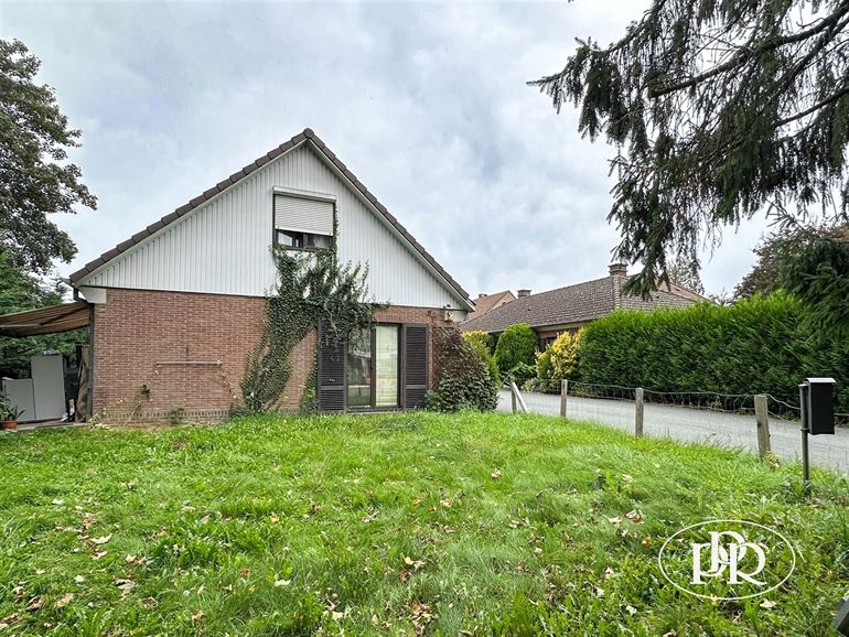 Emplacement d'exception + possibilité aménagement parking