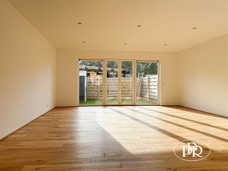 Entièrement rénovée, 3 sdb, jardin