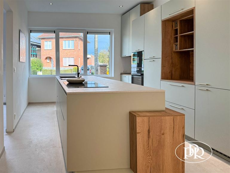 Entièrement rénovée, 3 sdb, jardin