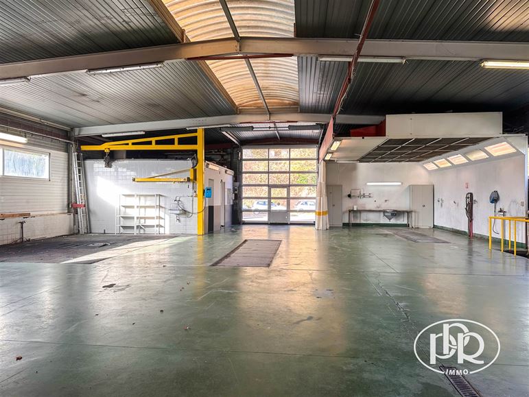 Rare opportunité avec Parkings - Localisation stratégique