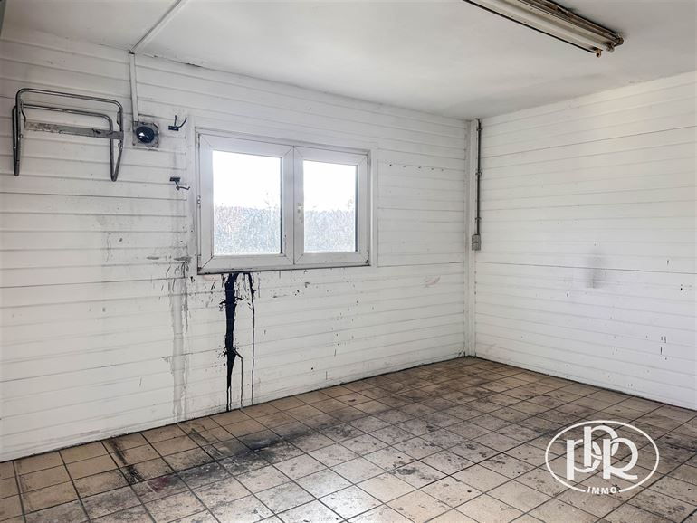 Rare opportunité avec Parkings - Localisation stratégique