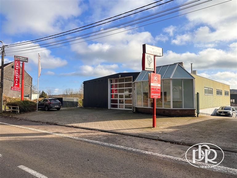 Rare opportunité avec Parkings - Localisation stratégique