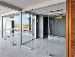 OPPORTUNITÉ ! Excellente visibilité - Espaces modulables - GENAPPE OPPORTUNITÉ ! Excellente visibilité - Espaces modulables - GENAPPE