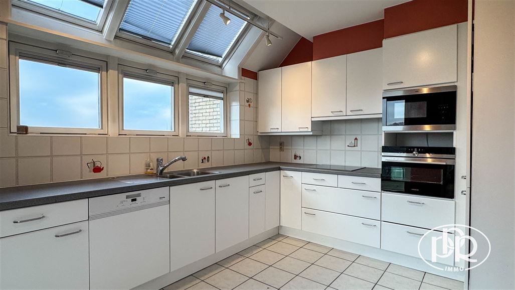 Garage privatif, 2 terrasses Sud-Ouest, Cave