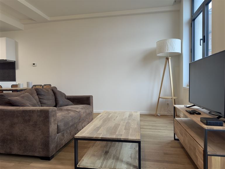 *** LOUÉ *** A 30 mètres de l'IHECS et du Manneken-Pis