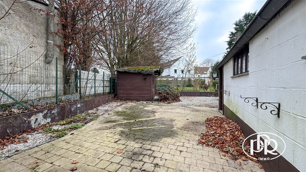 Projet rénovation disponible, Garage, Jardin