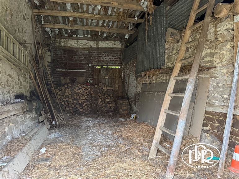 Campagne, rue calme, possibilité aménager appartement