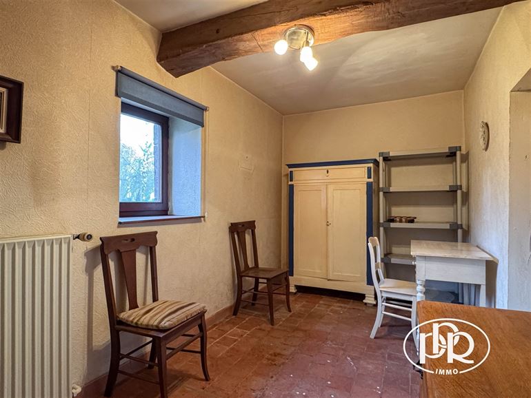 Campagne, rue calme, possibilité aménager appartement