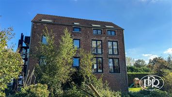 Cadre verdoyant et calme, 1 parking  - GREZ-DOICEAU