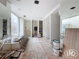 Centre-ville, rue commerçante principale, double accès - WAVRE Centre-ville, rue commerçante principale, double accès - WAVRE