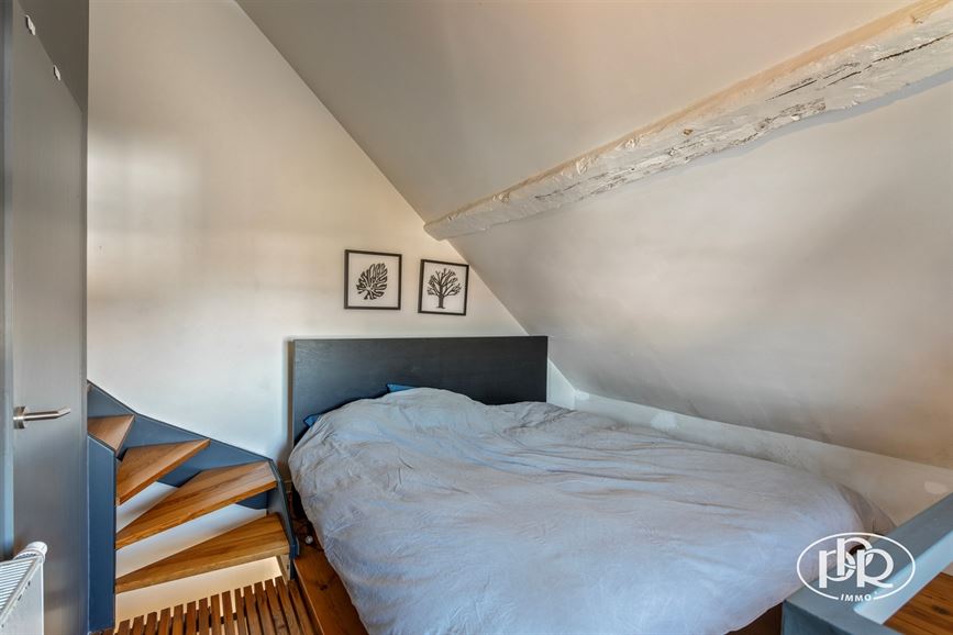 Charme et authenticité avec vue sur champs