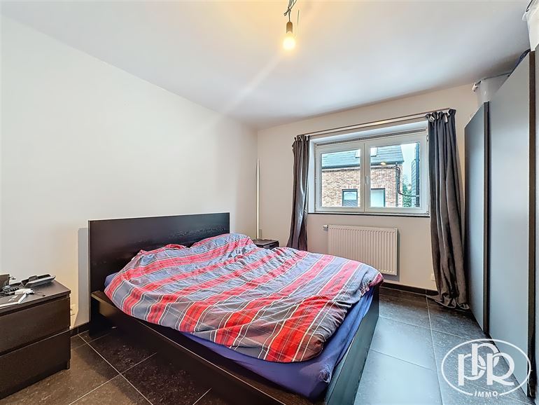 *** SIGNATURE DE BAIL EN COURS*** Parking privatif inclus, moderne et spacieux en centre-ville