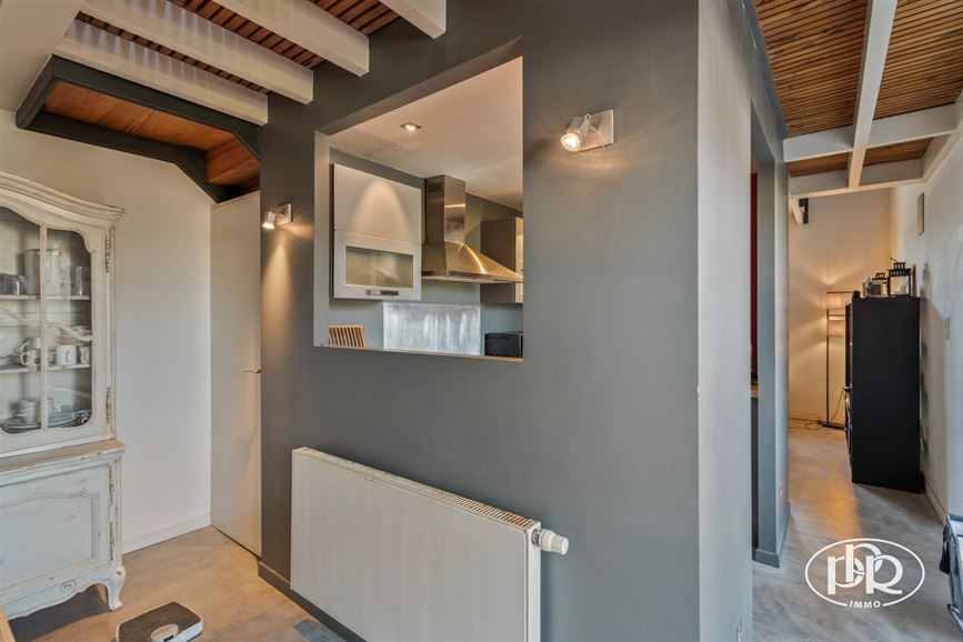 Charme et authenticité avec vue sur champs