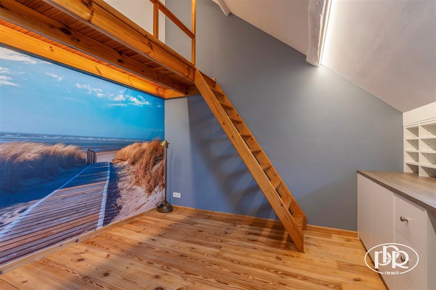 Charme et authenticité avec vue sur champs