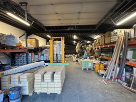 Situation stratégique - Proche commodités urbaines - WATERLOO Situation stratégique - Proche commodités urbaines - WATERLOO