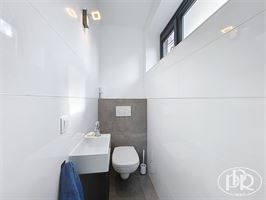 Immeuble polyvalent, 4 parkings, terrasse - WAVRE Immeuble polyvalent, 4 parkings, terrasse - WAVRE