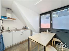 Immeuble polyvalent, 4 parkings, terrasse - WAVRE Immeuble polyvalent, 4 parkings, terrasse - WAVRE