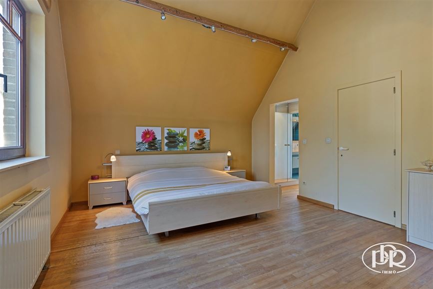 Quartier résidentiel calme, double garage, jardin sud