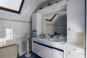 Quartier résidentiel calme, double garage, jardin sud - BIERGES Quartier résidentiel calme, double garage, jardin sud - BIERGES