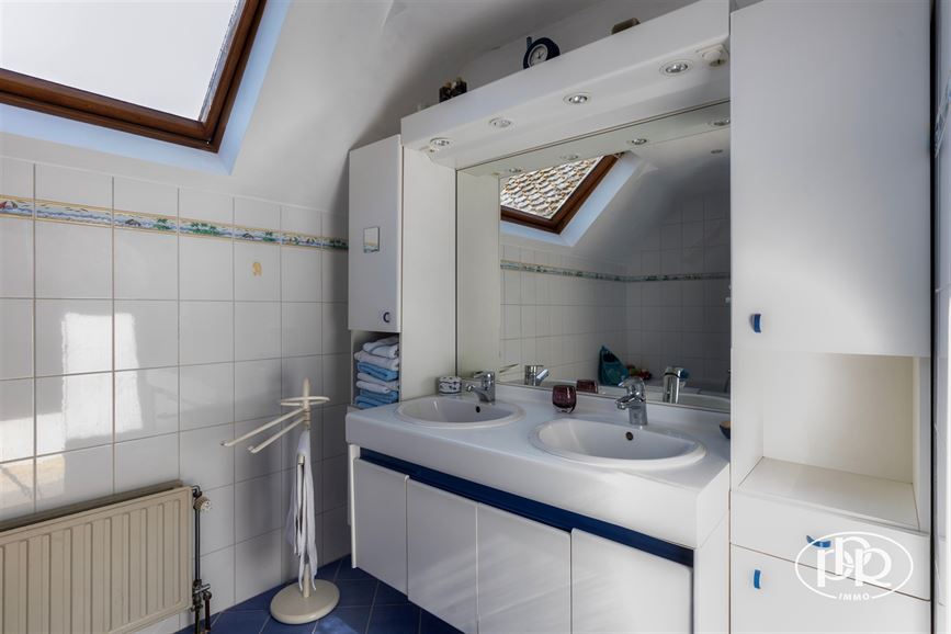 Quartier résidentiel calme, double garage, jardin sud