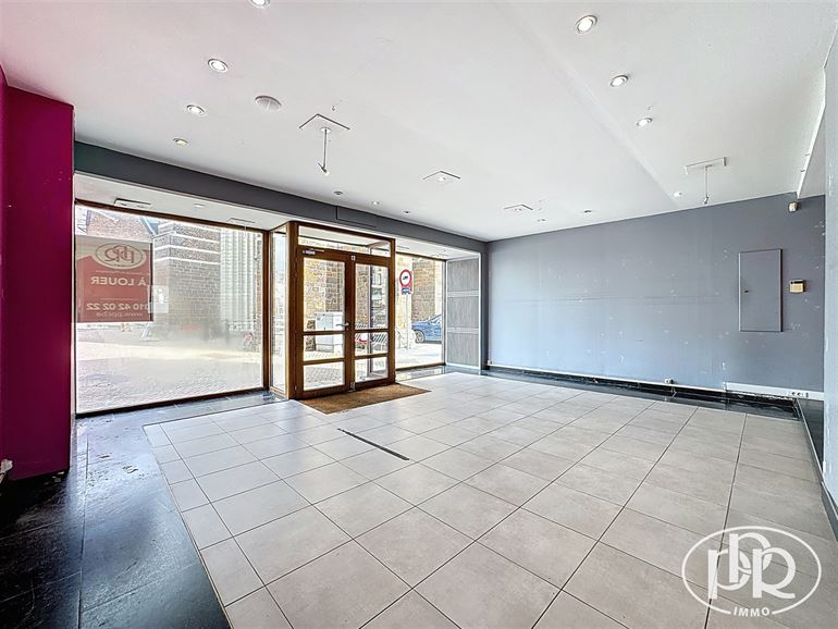 Emplacement commercial de 1er choix