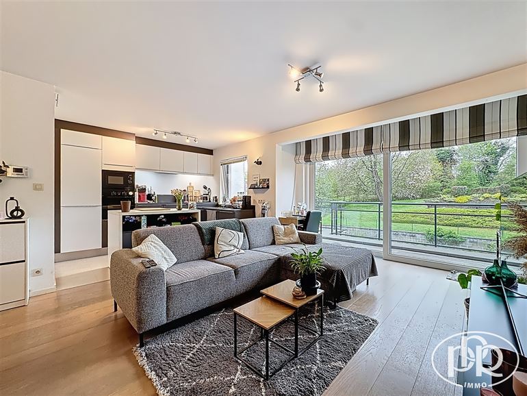 *** Signature de bail en cours *** Terrasse Sud-Ouest, Parking privatif et Cave - WAVRE