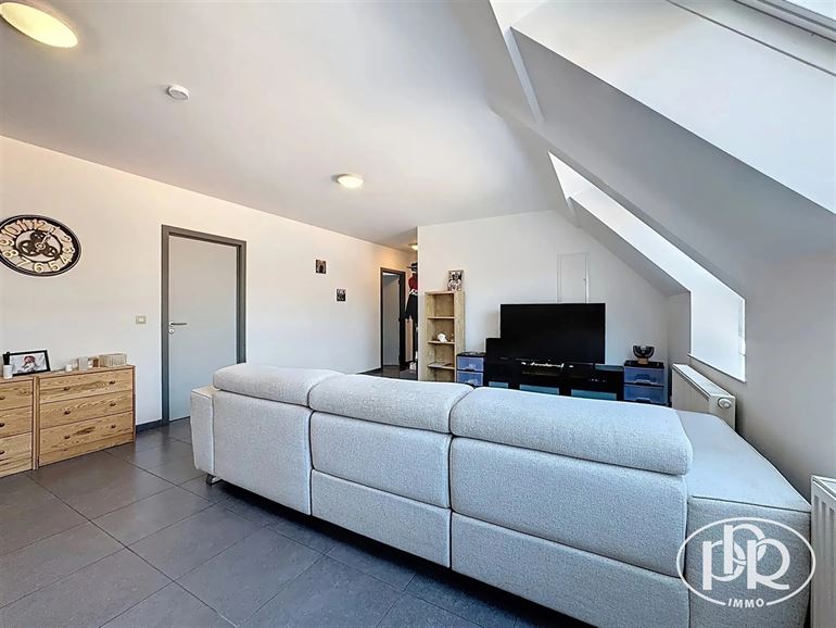 Entièrement rénové! Possibilité d'achat à 3 %